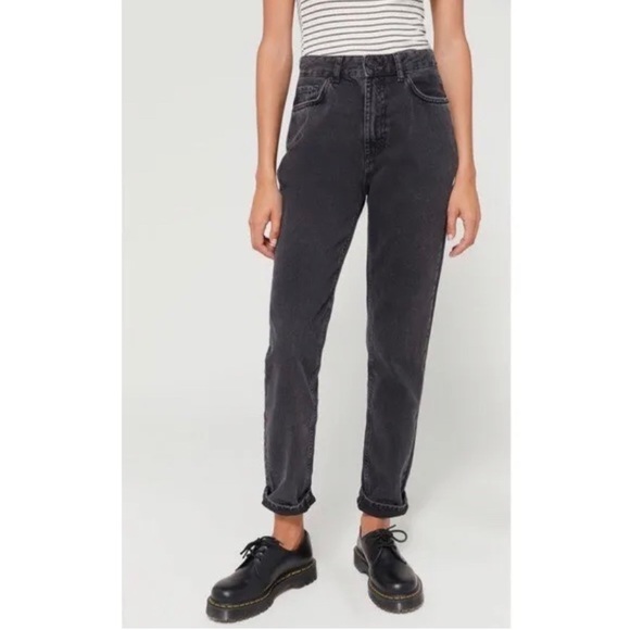 BDG Denim - BDG high rise mom Jean